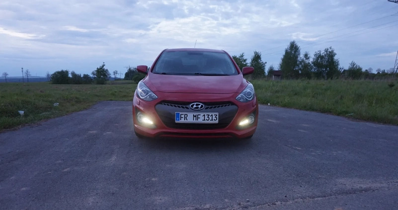 Hyundai I30 cena 26900 przebieg: 140000, rok produkcji 2012 z Zalewo małe 436